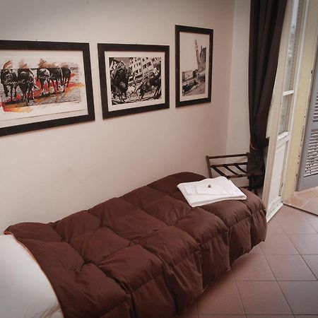 B&B Le Lupe Siena Szoba fotó